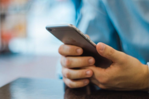 apple-pay-aceite-nos-terminais-contactless-REDUNIQ