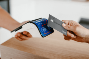 terminal-multibanco-caracteristicas-custos-vantagens-e-como-pedir