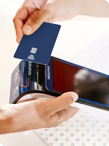 Pormenor de pagamento cartão em terminal REDUNIQ