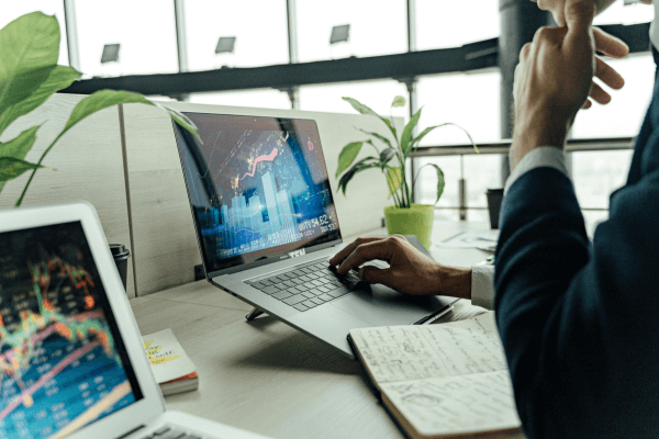 Como investir da forma mais segura possível em 2025